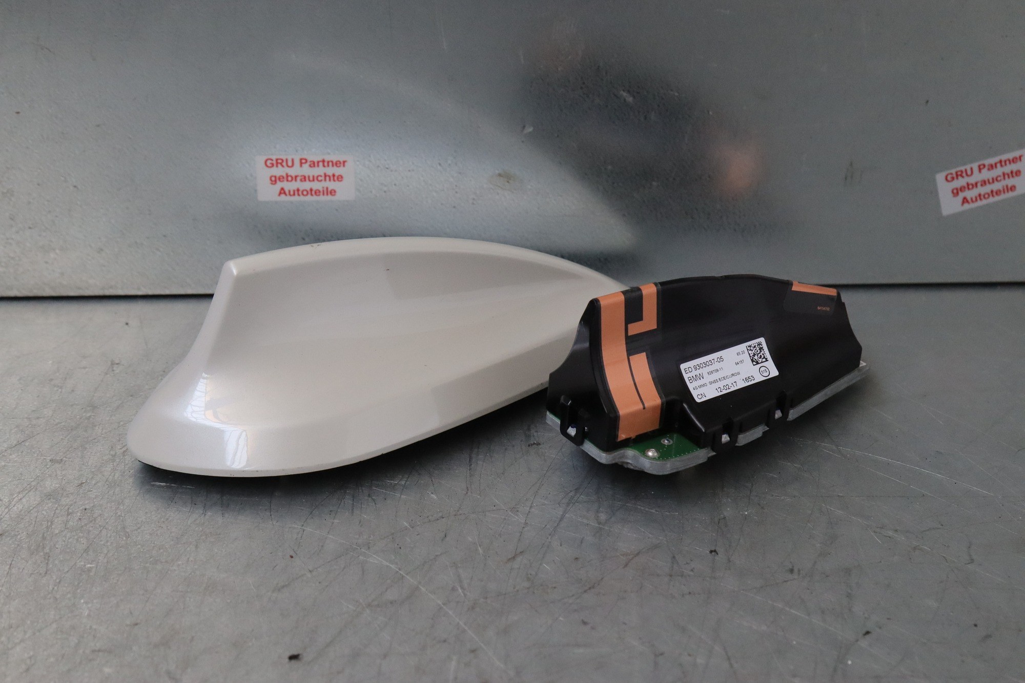 BMW G20 G30 G31 G11G12 Antenne Dachantenne MINERALWEISS