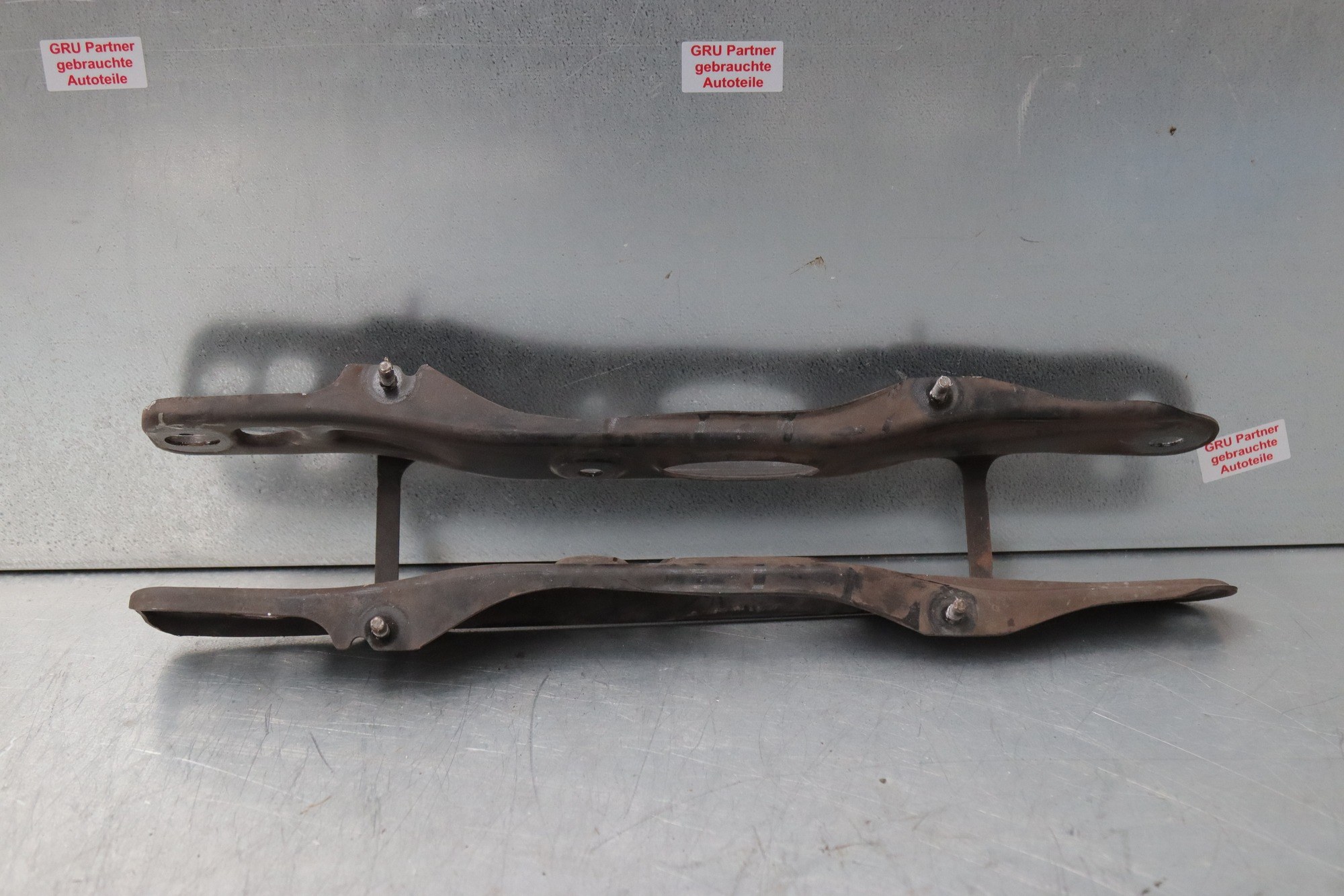 BMW G30 G31 G11 G12 Querlenker hinten links 6875104