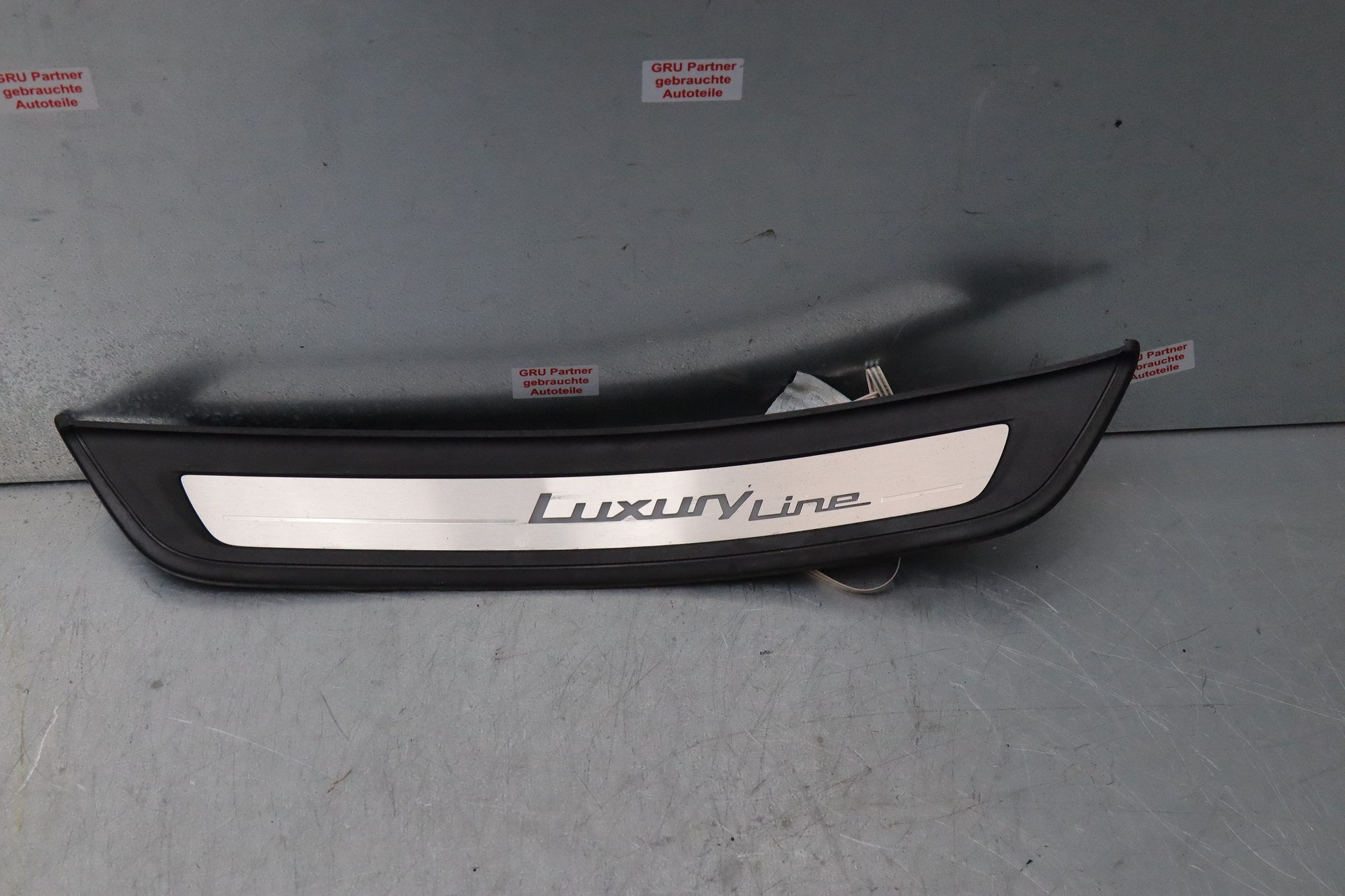 BMW 5er G30 G31 Luxury Line Einstiegsleiste & Beleuchtung Hinten Rechts 7390216
