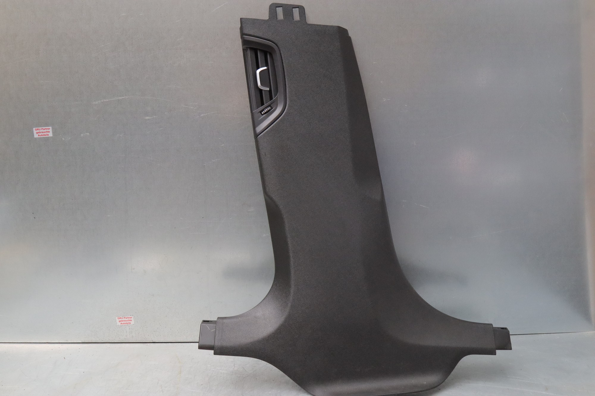 BMW 5 G30 G31 Innenverkleidung Seitensäulen Links 7384531