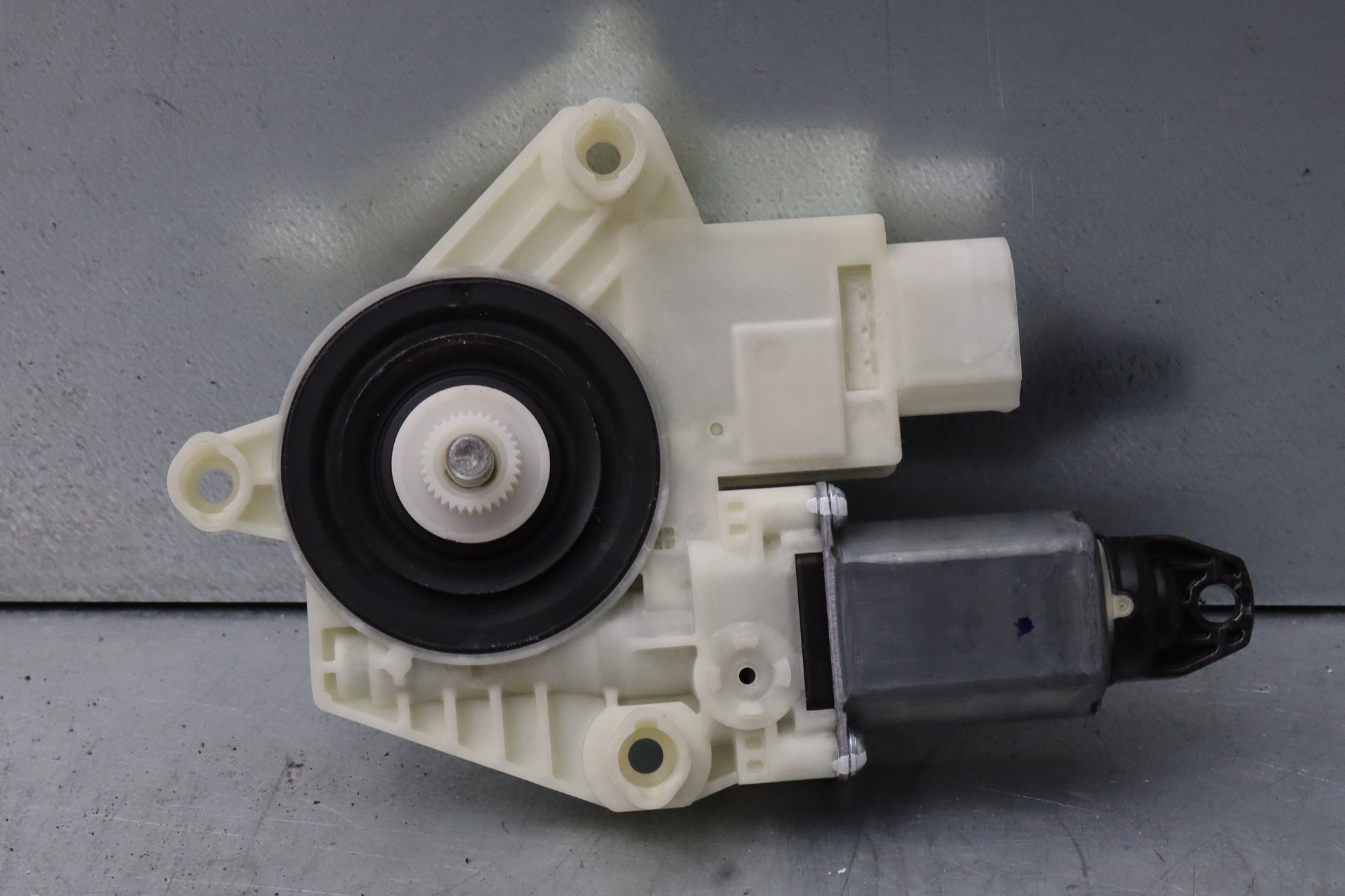 BMW Fensterhebermotor hinten rechts 7455084